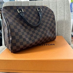 Louis Vuitton Speedy